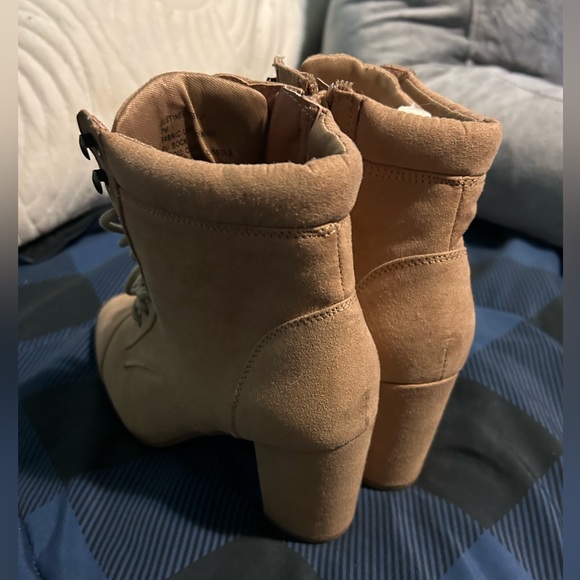 Madden girl booties - Picture 4 of 5